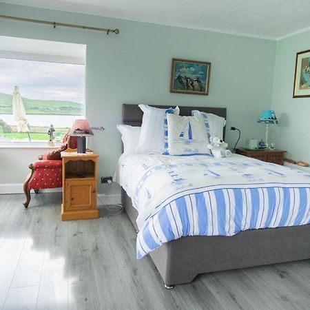 Half Door House Hotel Дингъл Екстериор снимка