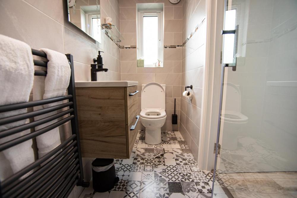 Half Door House Hotel Дингъл Екстериор снимка